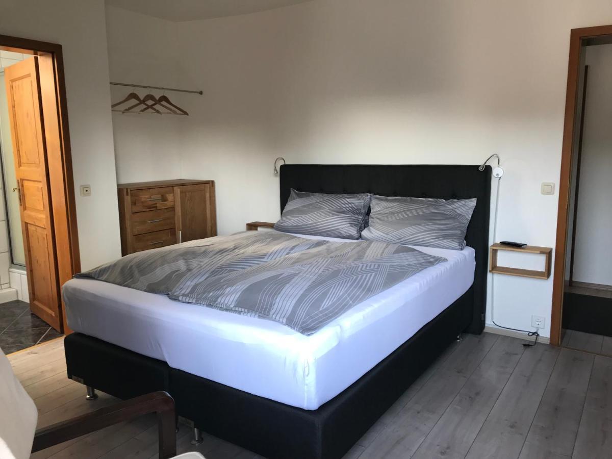 Landhotel Linden Am Venekotensee Niederkrüchten Eksteriør billede