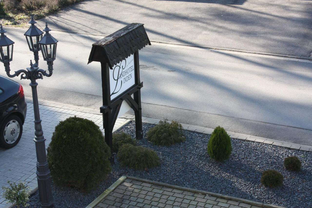 Landhotel Linden Am Venekotensee Niederkrüchten Eksteriør billede