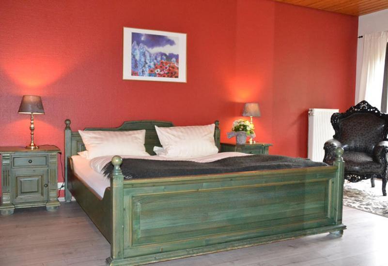 Landhotel Linden Am Venekotensee Niederkrüchten Eksteriør billede